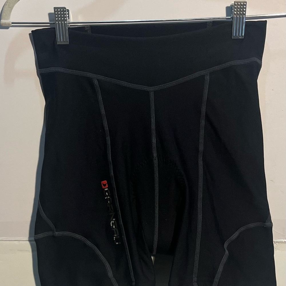 Louis Garneau Women's Cycling Shorts Medium Black Padded Comfort Ride LG Logo